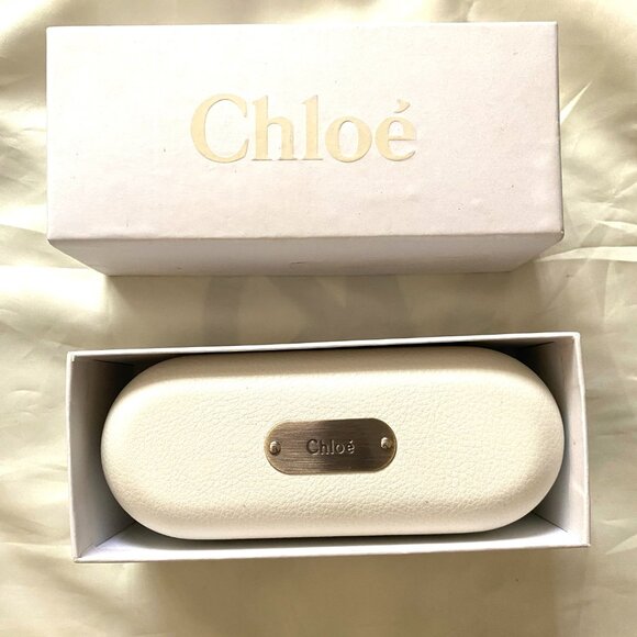Chloe ladies CL2209 Sunglasses with original packaging, frame black, lens gray main image 5